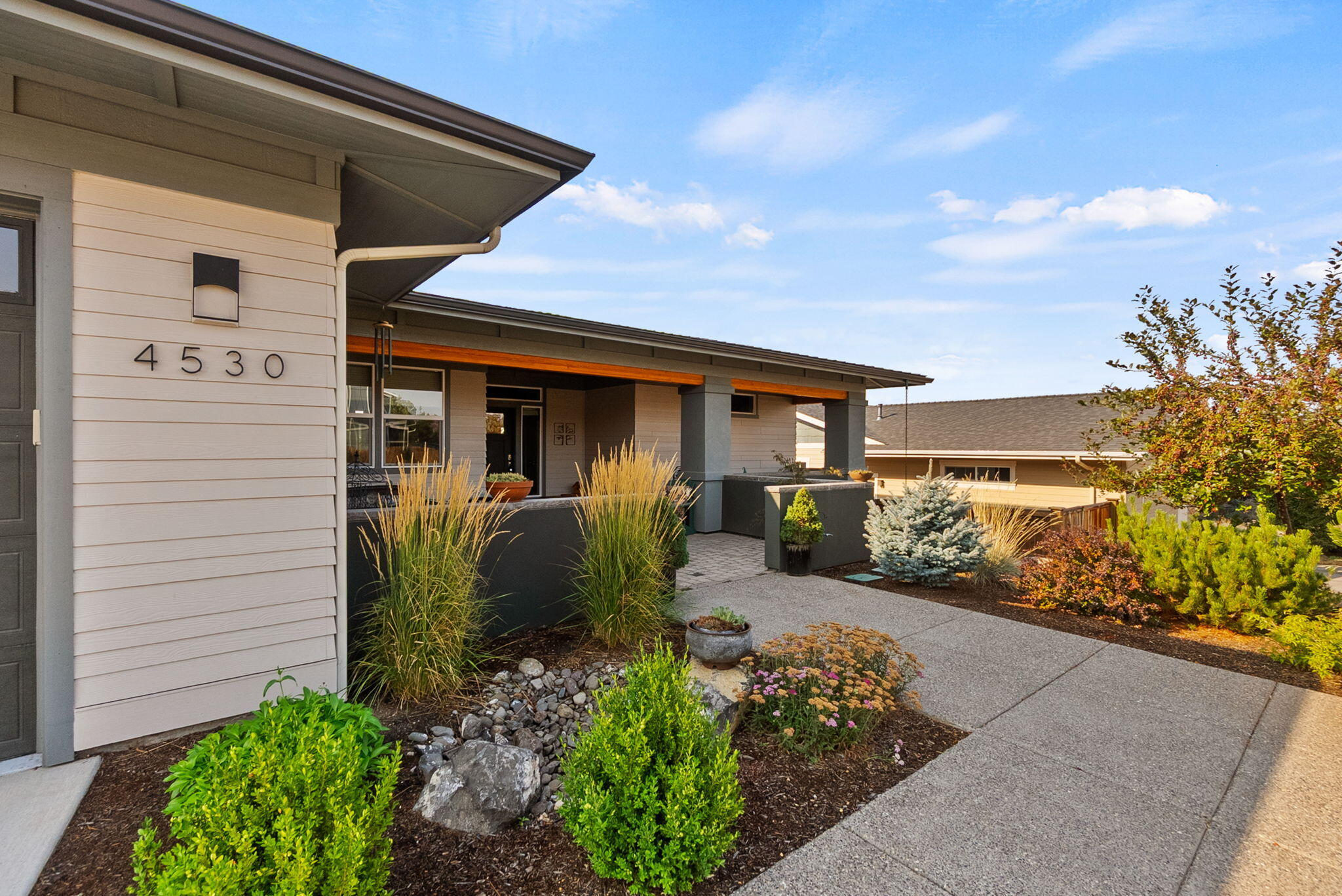 Forked Horn Butte - Residential