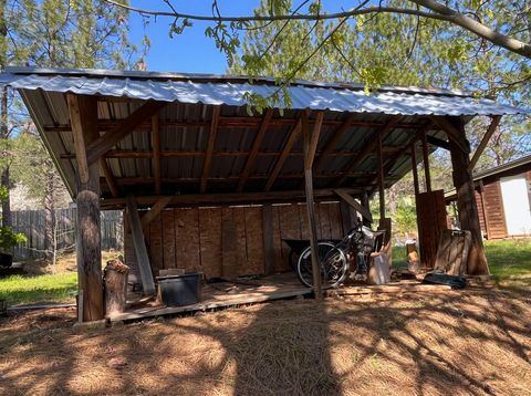 Tiny photo for 282 Reagor Lane, Cave Junction, OR 97523 (MLS # 220215397)