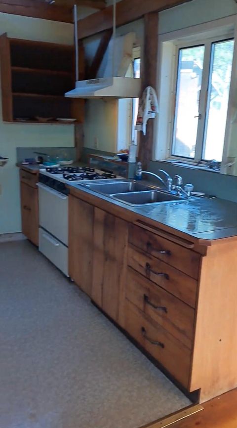 Tiny photo for 282 Reagor Lane, Cave Junction, OR 97523 (MLS # 220215397)