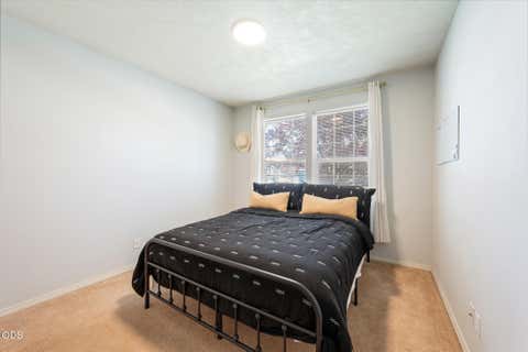Tiny photo for 723 NE Stoneridge Loop, Prineville, OR 97754 (MLS # 220222726)