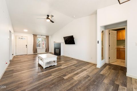 Tiny photo for 723 NE Stoneridge Loop, Prineville, OR 97754 (MLS # 220222726)