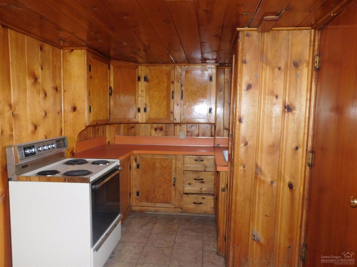 Schnoors - Residential