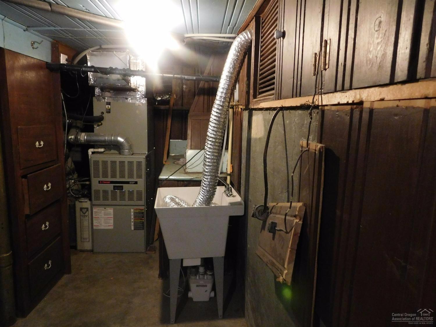 Schnoors - Residential