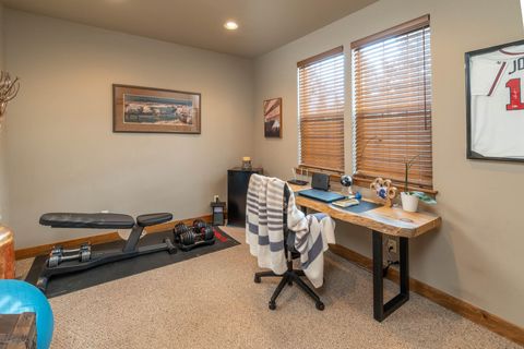 Tiny photo for 6014 SE Cedar Hills Court, Prineville, OR 97754 (MLS # 220217170)