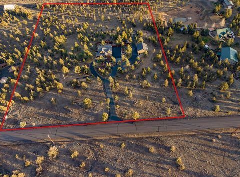 Tiny photo for 6014 SE Cedar Hills Court, Prineville, OR 97754 (MLS # 220217170)