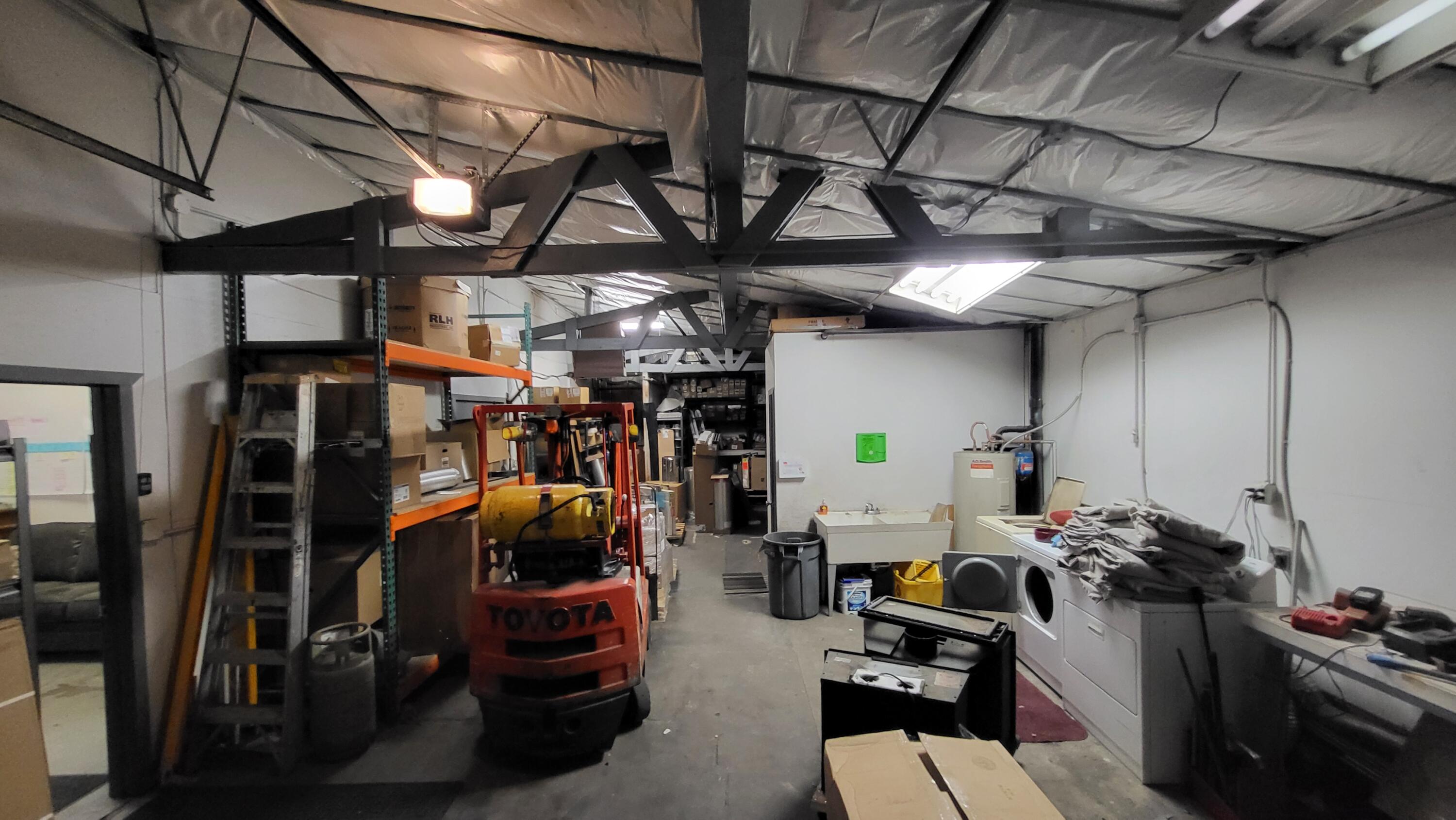 CLAB - Commercial Sale