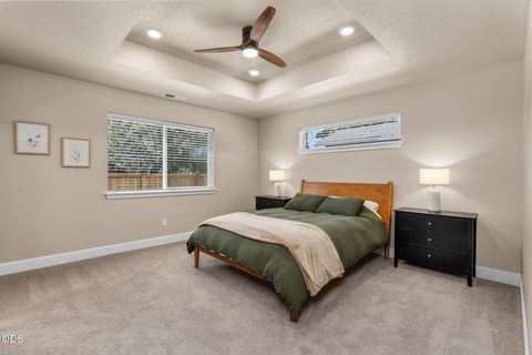 Tiny photo for 1030 NW Varnish Lane, Redmond, OR 97756 (MLS # 220223996)