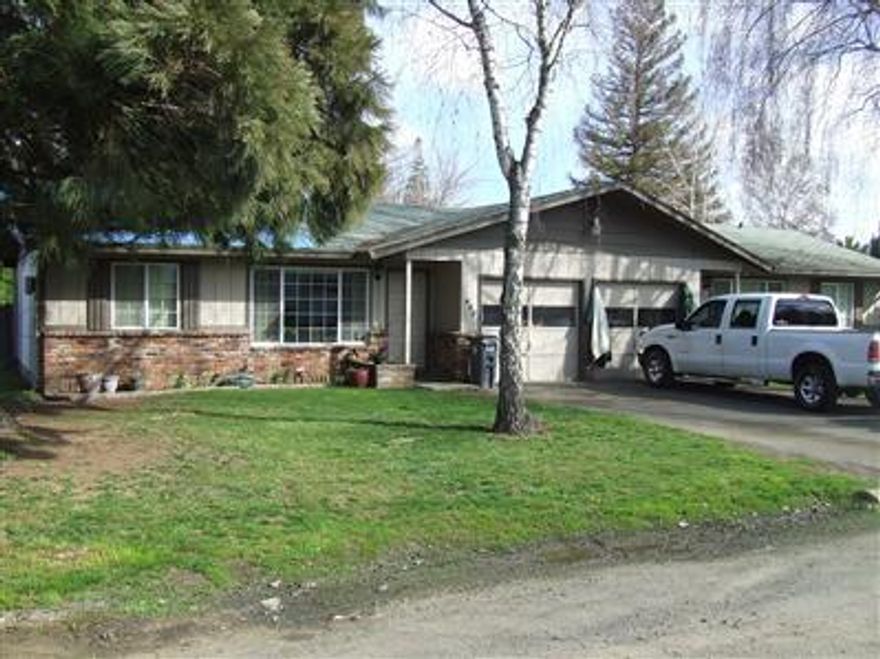 Come see this extremely well kept newly remodeled duplex in a great neighborhood. This duplex is an impressive 1808 sqft. One unit is a 2 bed/2 bath which is around 975 sqft. It features a large kitchen, large covered patio, and a large extra detached out building which is fully finished with electricity. The other unit is a 2 bed/1 bath which is around 825 sqft. This unit features a large backyard with a detached shop/storage shed. Both units are currently rented, the total monthly rents add up to $1400.00.