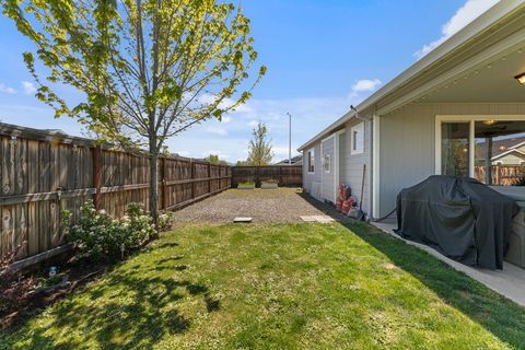 Tiny photo for 3949 Connor Drive, White City, OR 97503 (MLS # 220219625)