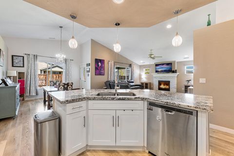 Tiny photo for 3949 Connor Drive, White City, OR 97503 (MLS # 220219625)