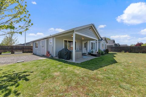 Tiny photo for 3949 Connor Drive, White City, OR 97503 (MLS # 220219625)