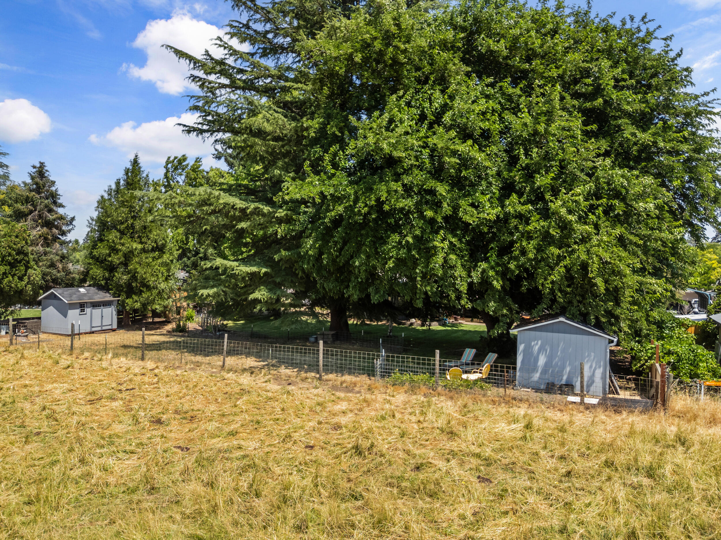 El Reina Subdivision - Residential