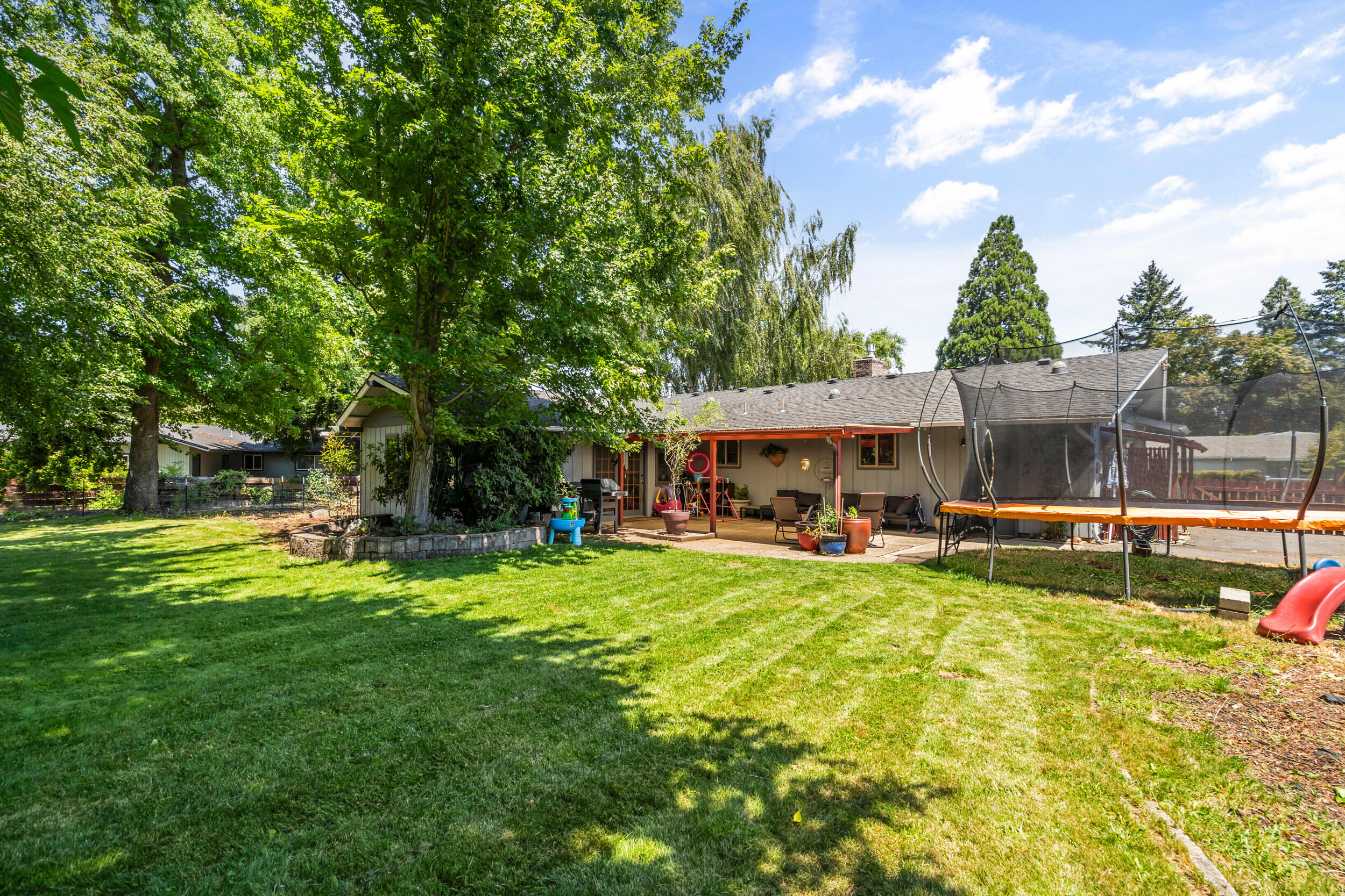 El Reina Subdivision - Residential