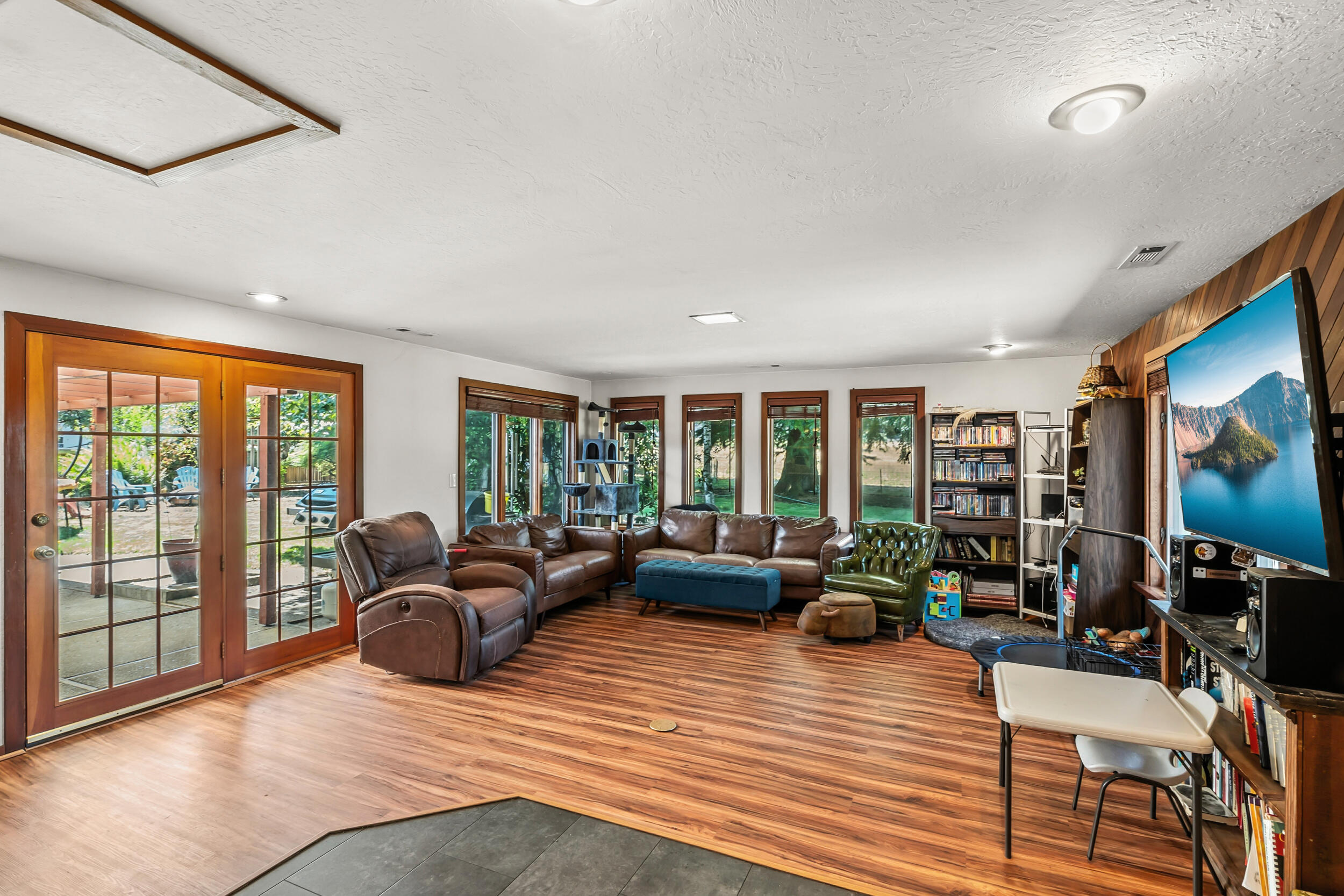 El Reina Subdivision - Residential