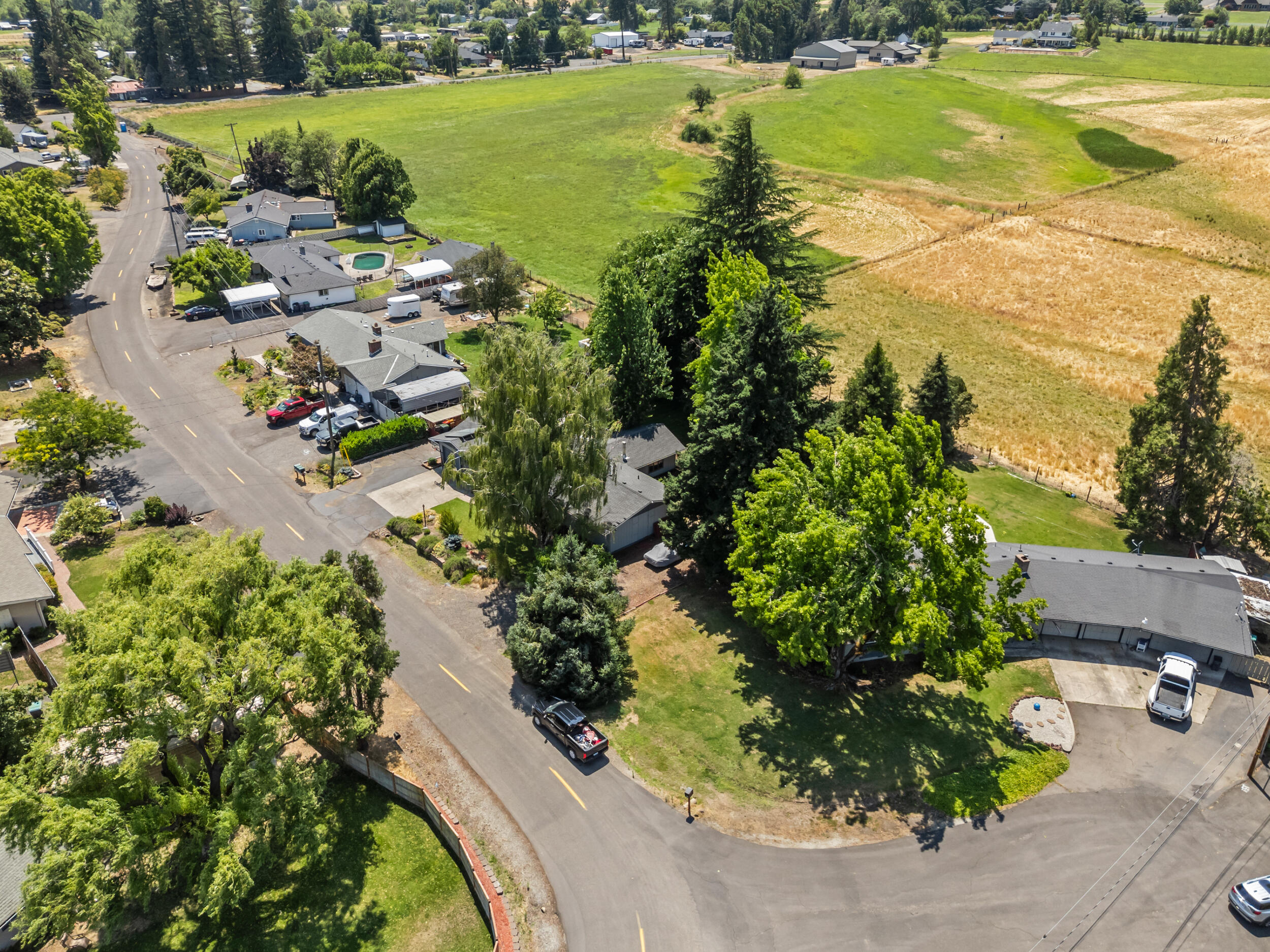 El Reina Subdivision - Residential