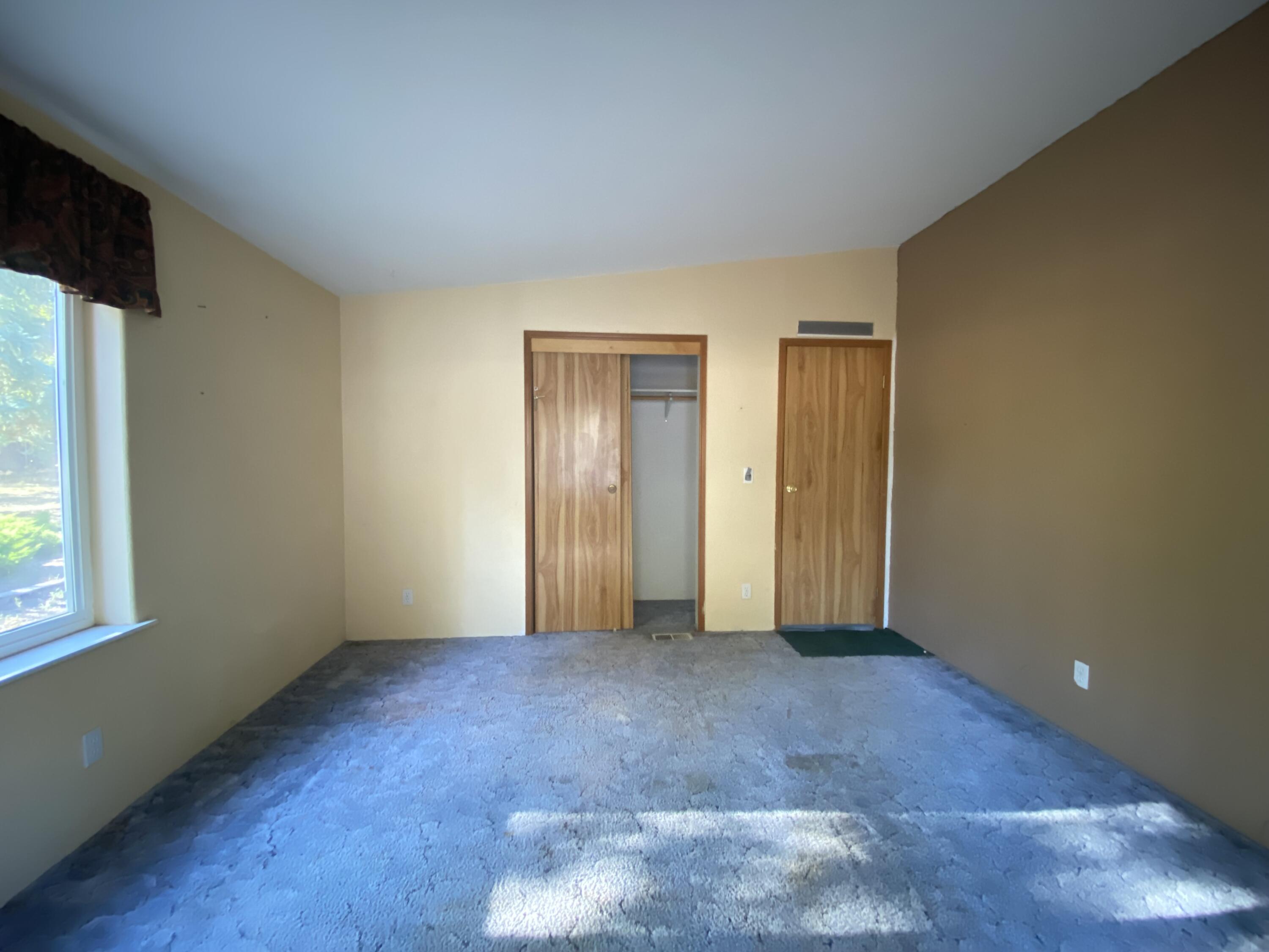 Winema Peninsula - Residential