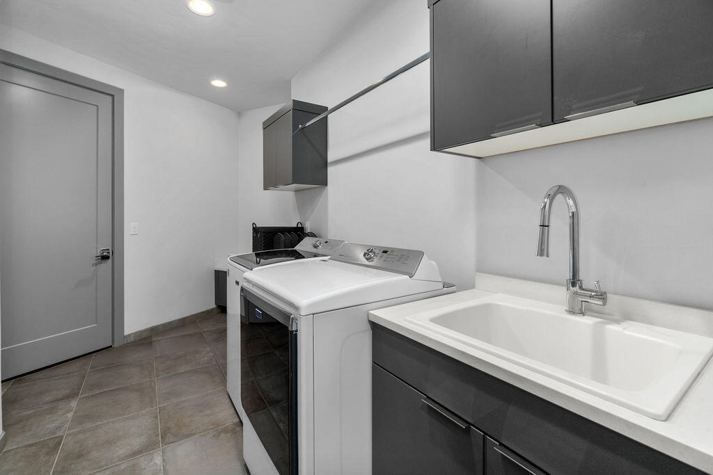 Three Pines - Residential