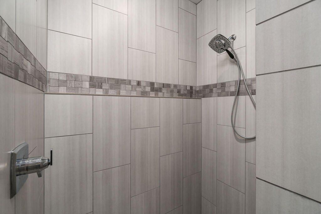 Three Pines - Residential