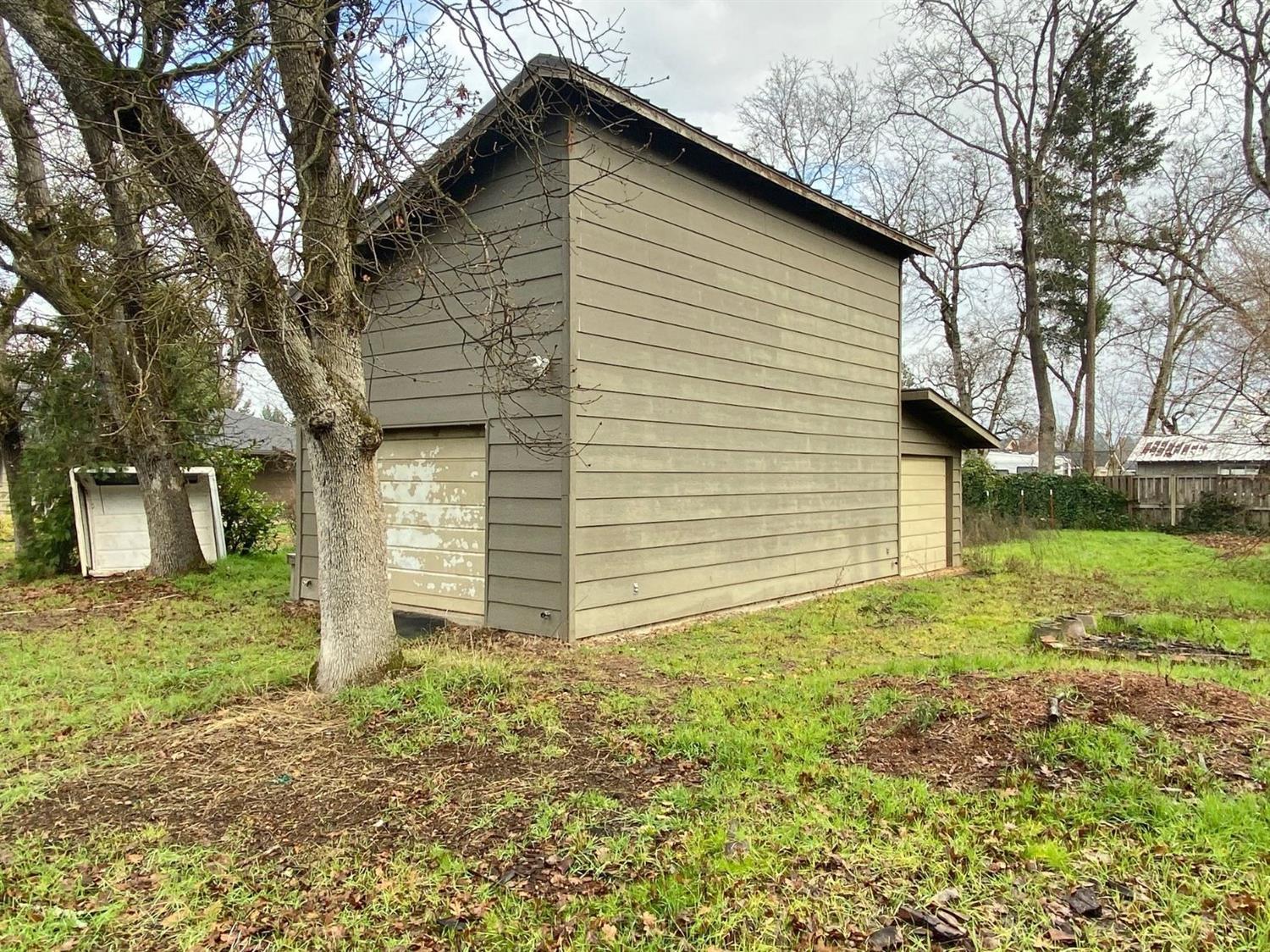 Dark Hollow Estates - Residential