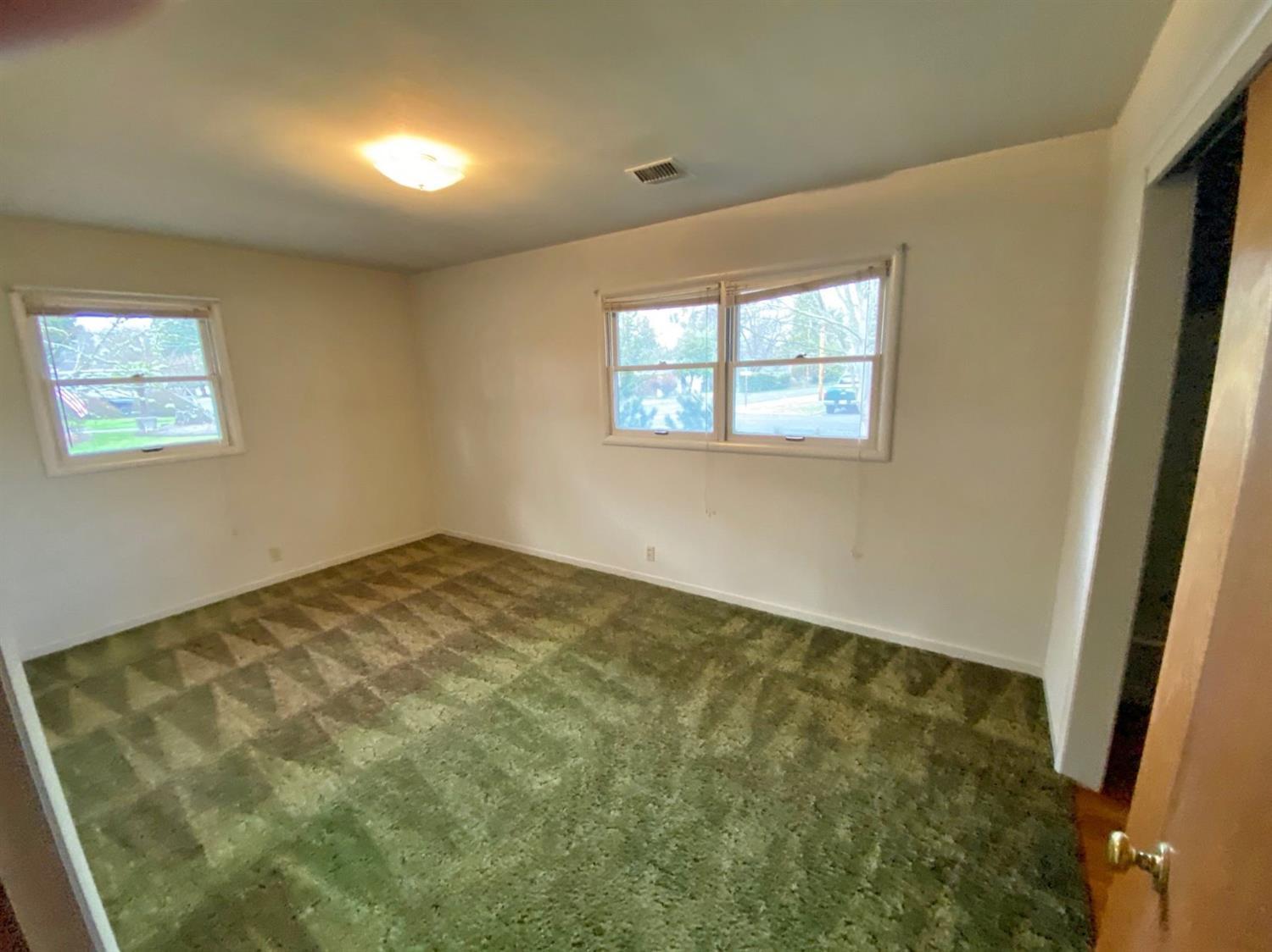 Dark Hollow Estates - Residential