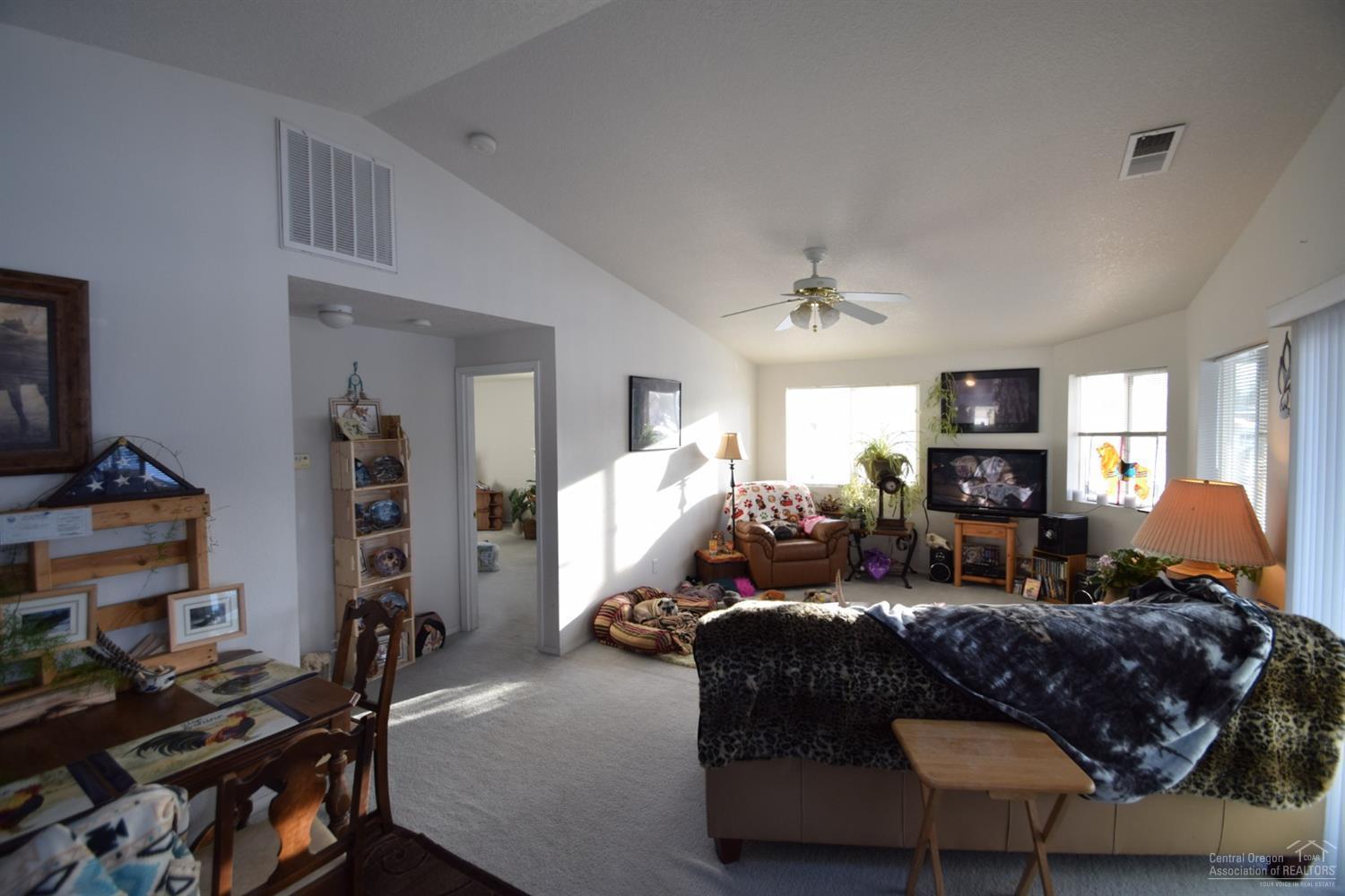 CLAS - Commercial Sale