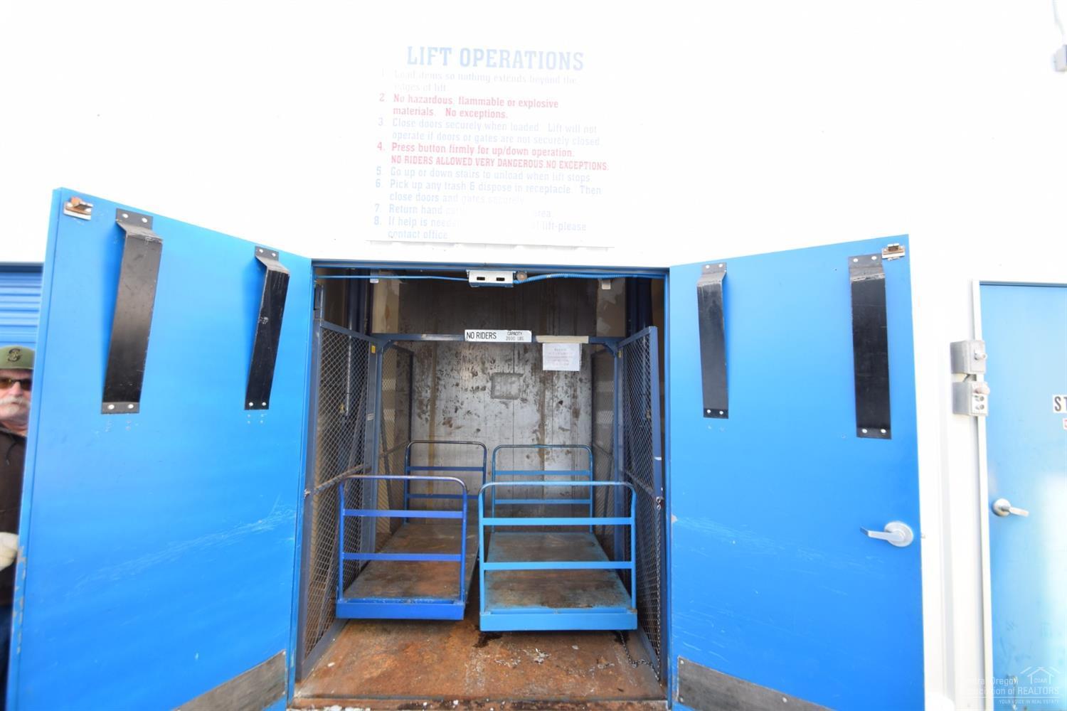 CLAS - Commercial Sale