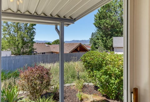 Tiny photo for 3462 Viewpoint Drive, Medford, OR 97504 (MLS # 220226135)