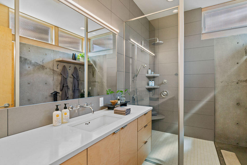 Bend View - Residential