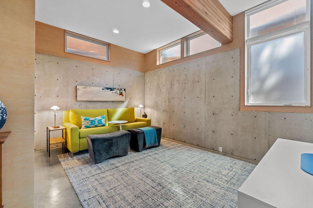 Bend View - Residential