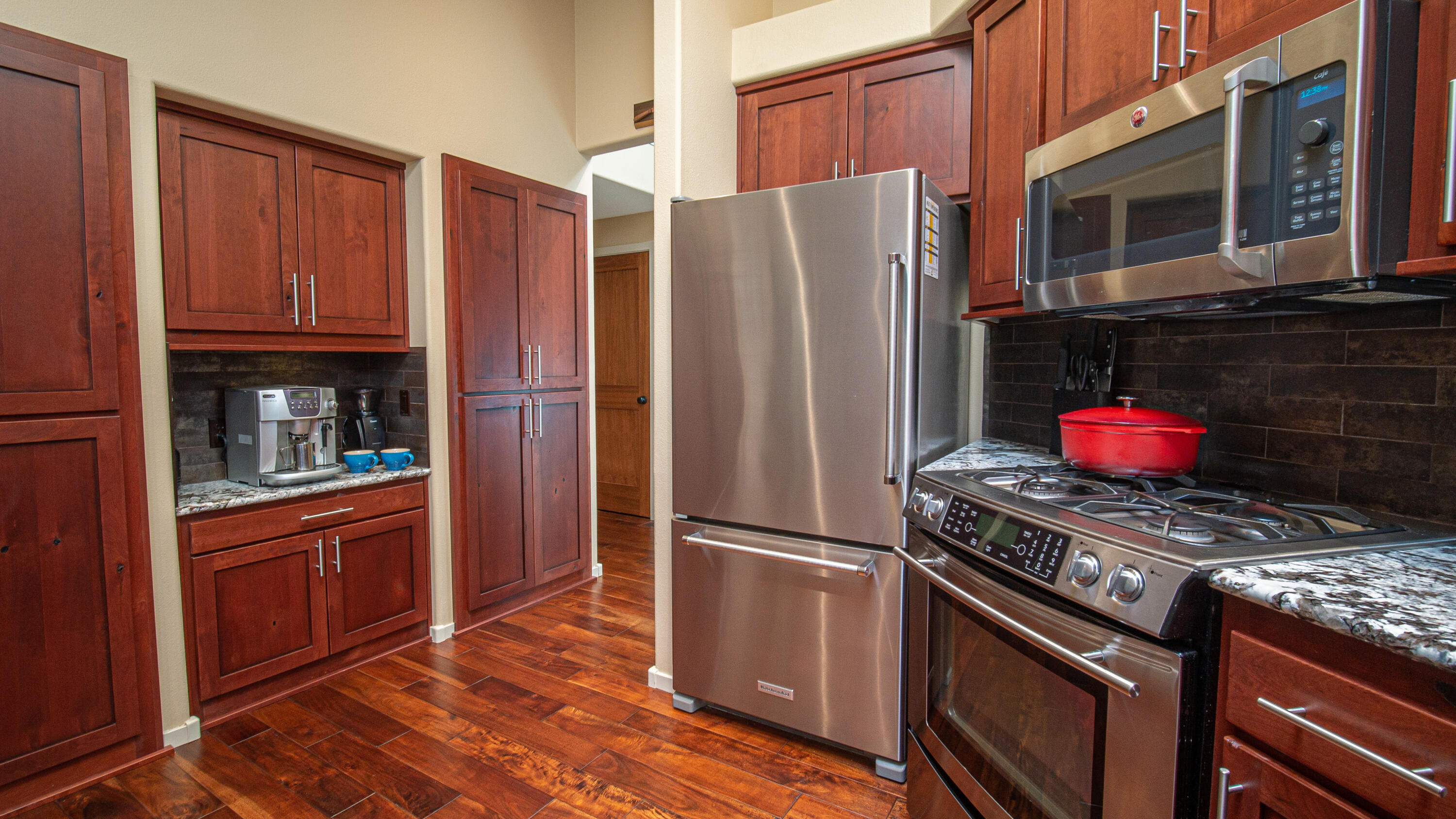 Fairway Point Villag - Residential