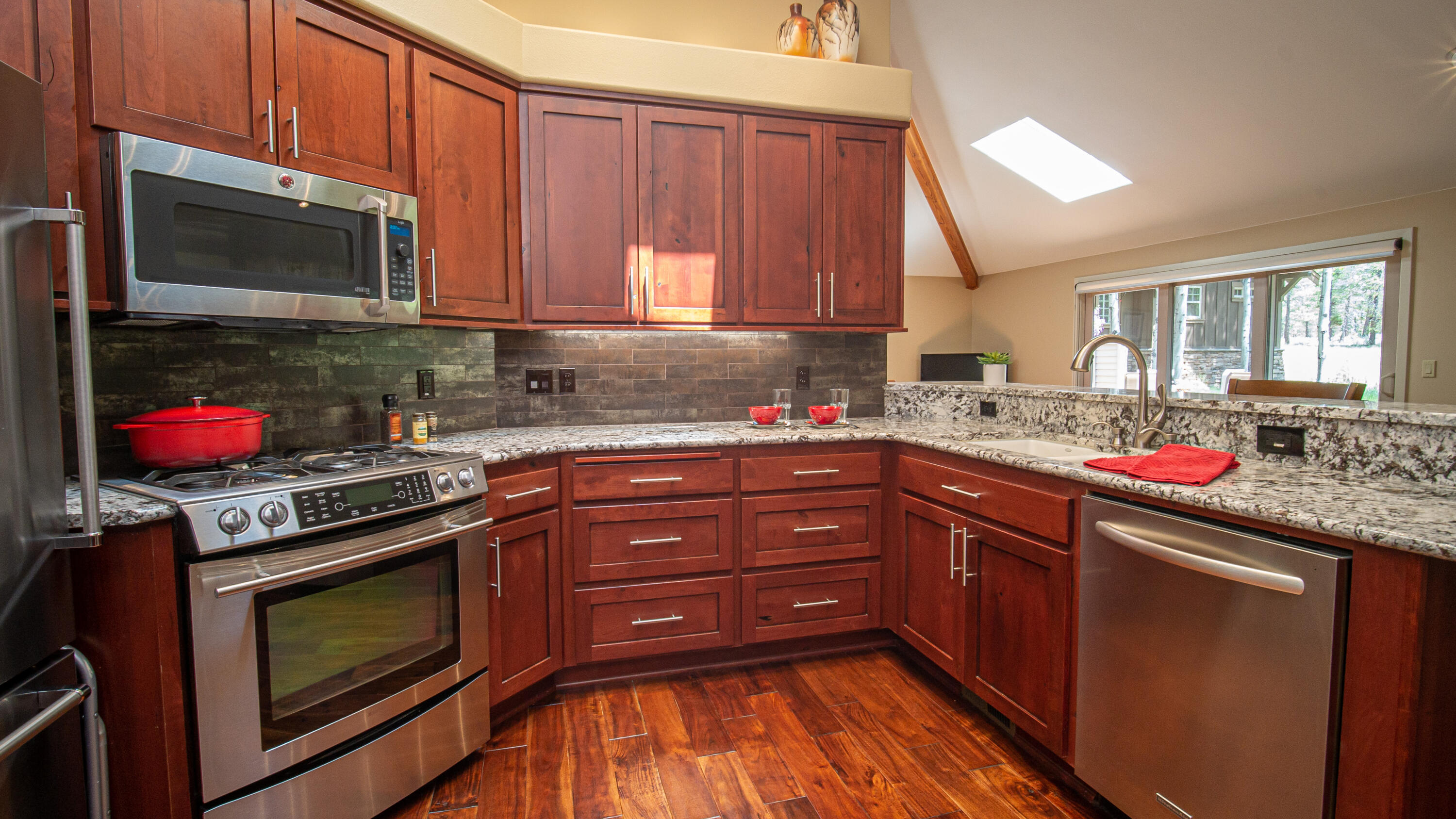 Fairway Point Villag - Residential