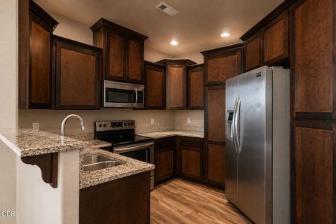 Tiny photo for 1311 Swayze Lane, Medford, OR 97501 (MLS # 220224787)