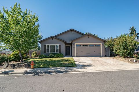 Tiny photo for 1311 Swayze Lane, Medford, OR 97501 (MLS # 220224787)