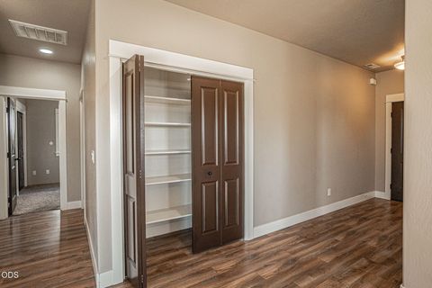 Tiny photo for 1311 Swayze Lane, Medford, OR 97501 (MLS # 220224787)