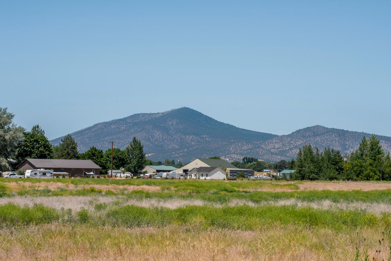 CLACC - Commercial Sale