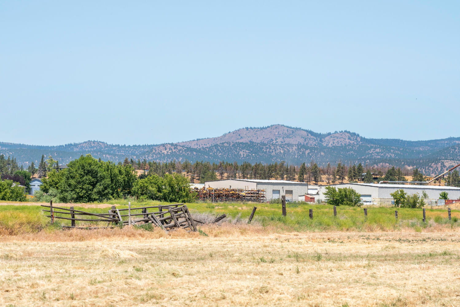 CLACC - Commercial Sale