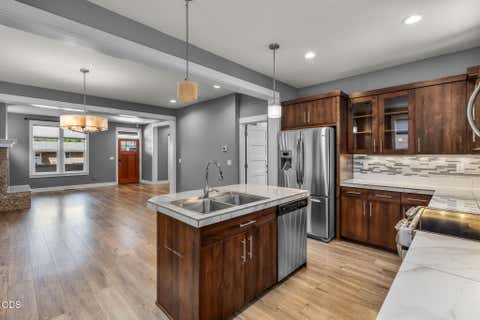 Tiny photo for 1130 SW Indian Avenue, Redmond, OR 97756 (MLS # 220224841)