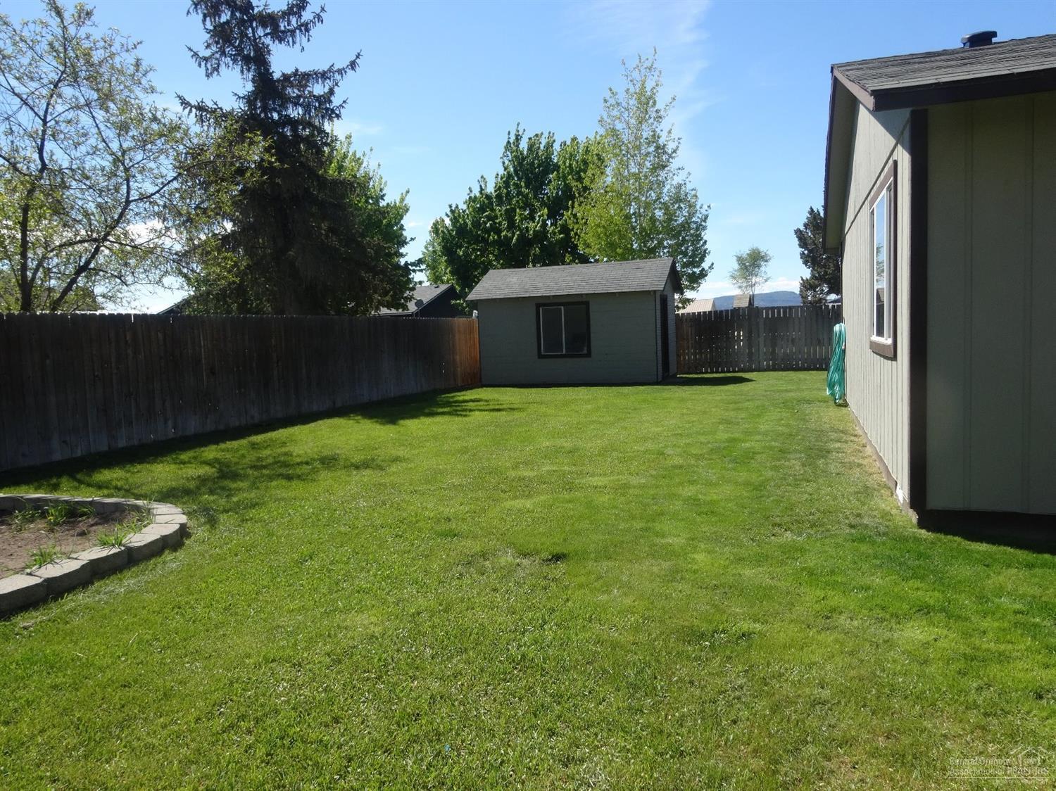 Hillcrest J - Residential