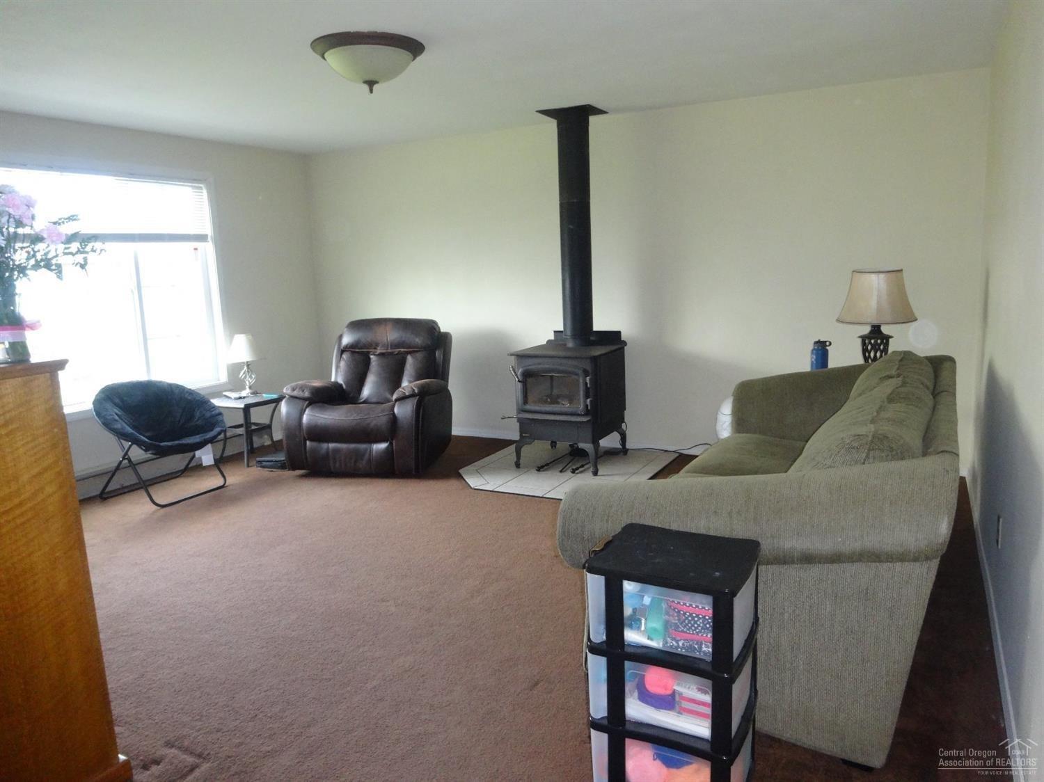 Hillcrest J - Residential