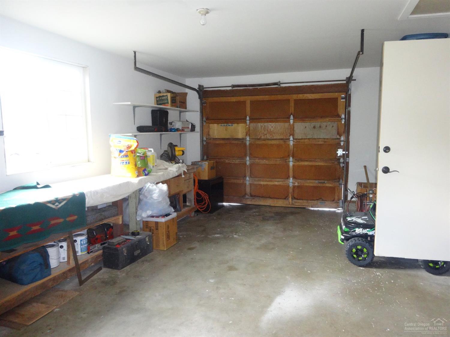 Hillcrest J - Residential