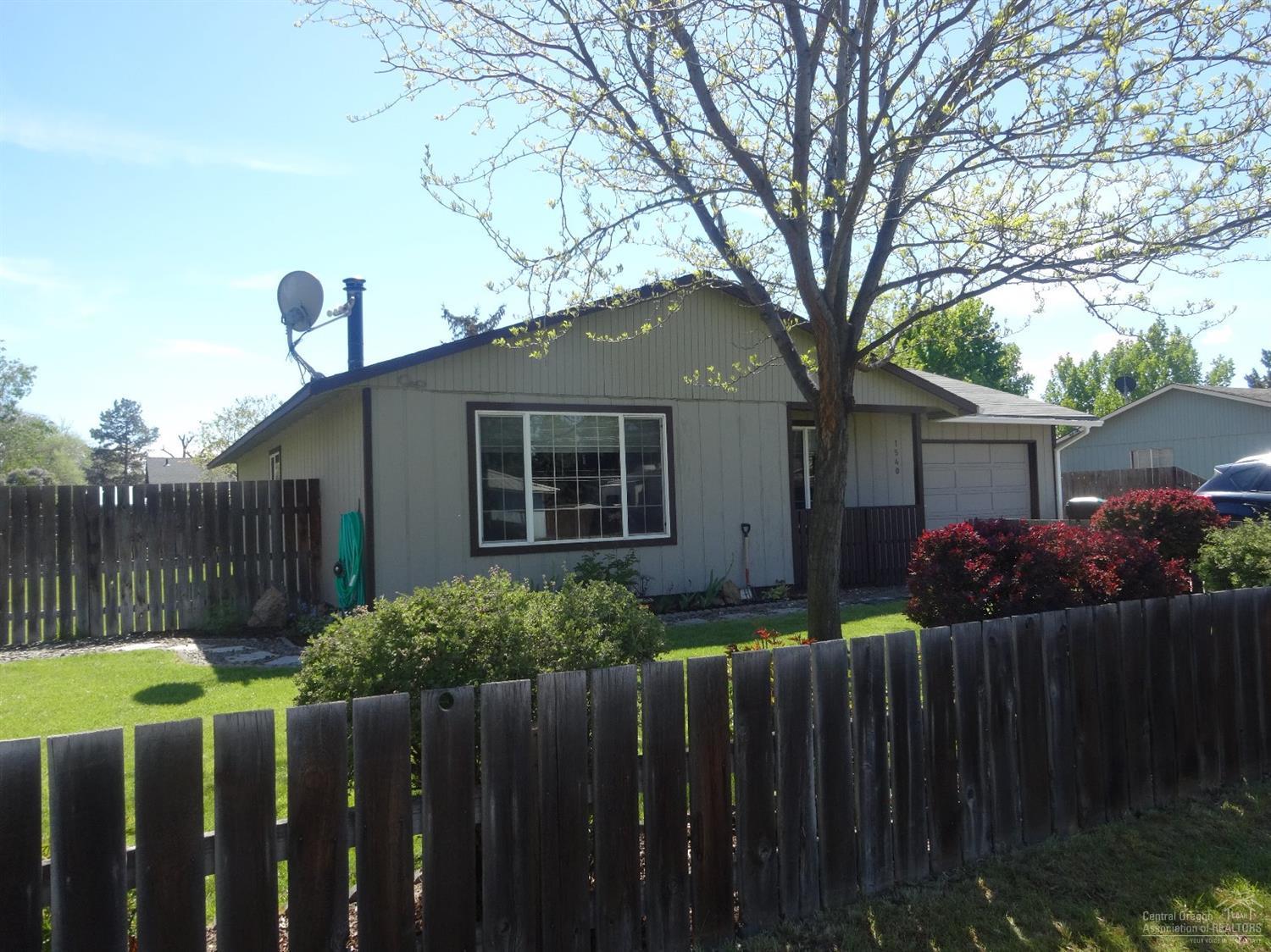 Hillcrest J - Residential