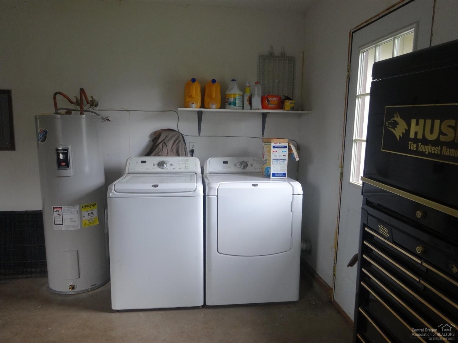 Hillcrest J - Residential