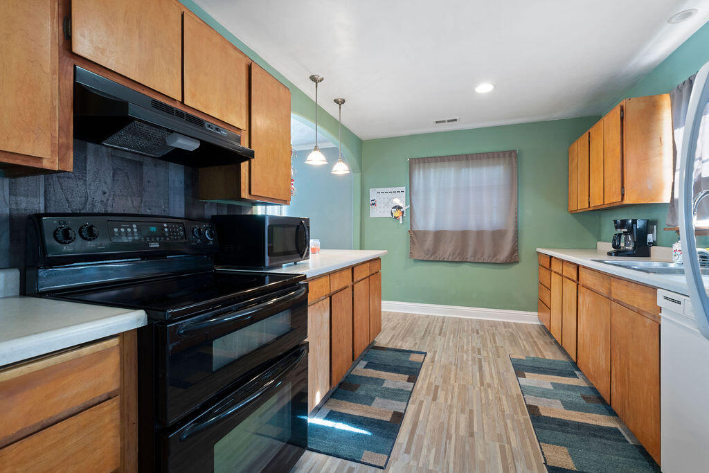 Lewis Tracts - Residential