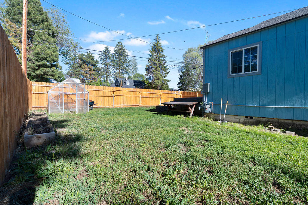 Lewis Tracts - Residential