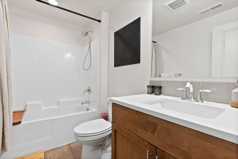 Tiny photo for 632 N Reed Street, Sisters, OR 97759 (MLS # 220212263)