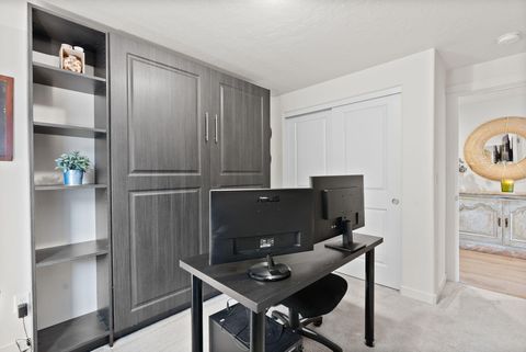 Tiny photo for 632 N Reed Street, Sisters, OR 97759 (MLS # 220212263)