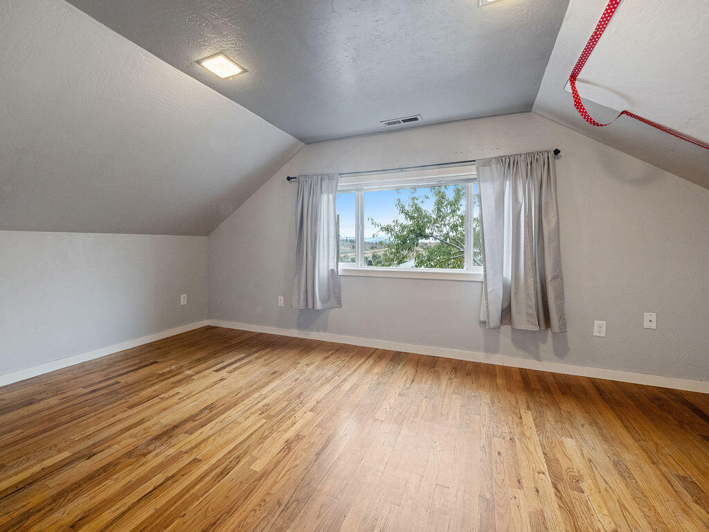 Klamath Falls -First Addition - Residential