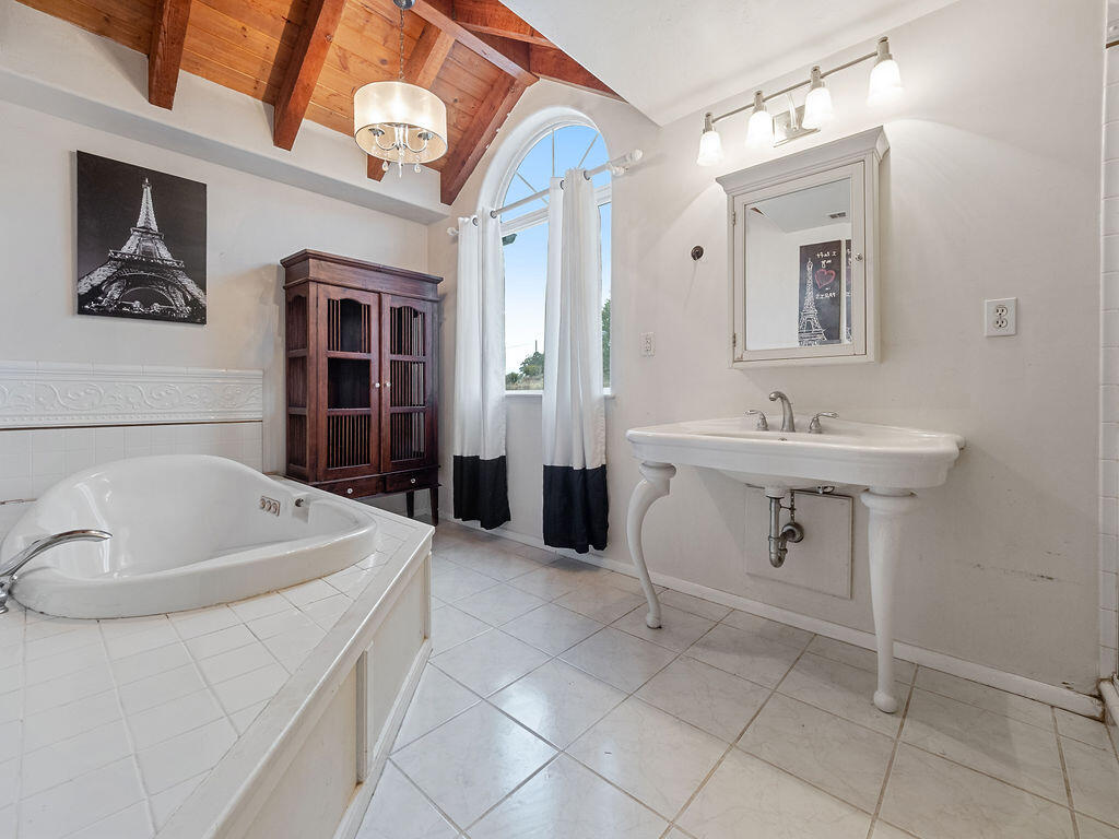 Klamath Falls -First Addition - Residential