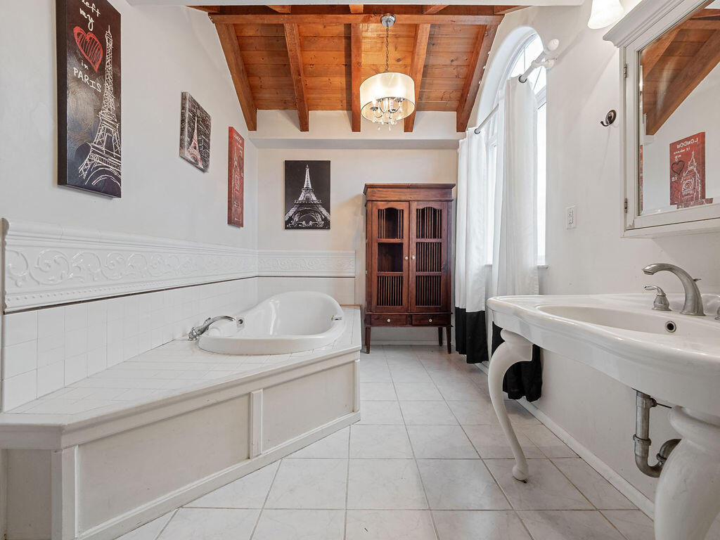 Klamath Falls -First Addition - Residential