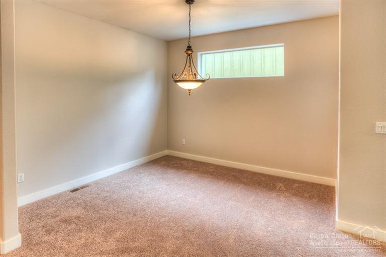 Skyliner Summit - Residential